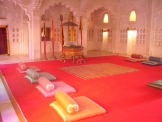 A tak jodhpurski maharaja prowadził spotkania - Moje zdjęcia i blogi z podróży i wypraw