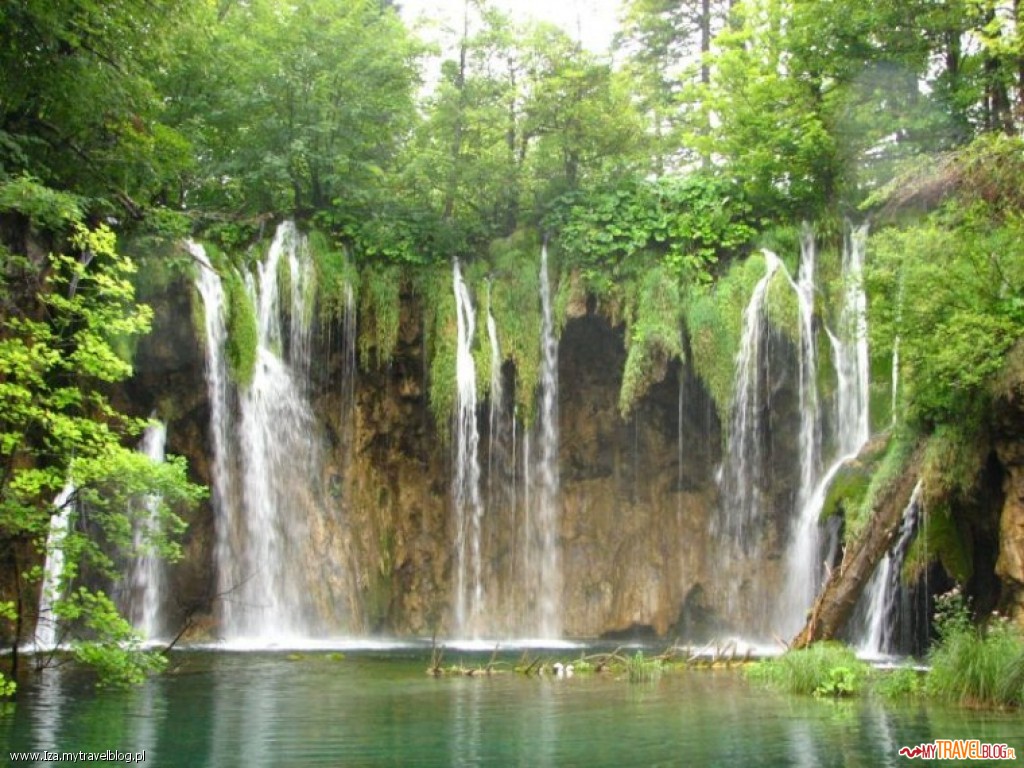 Zieleń i wodospady - oto Plitvice