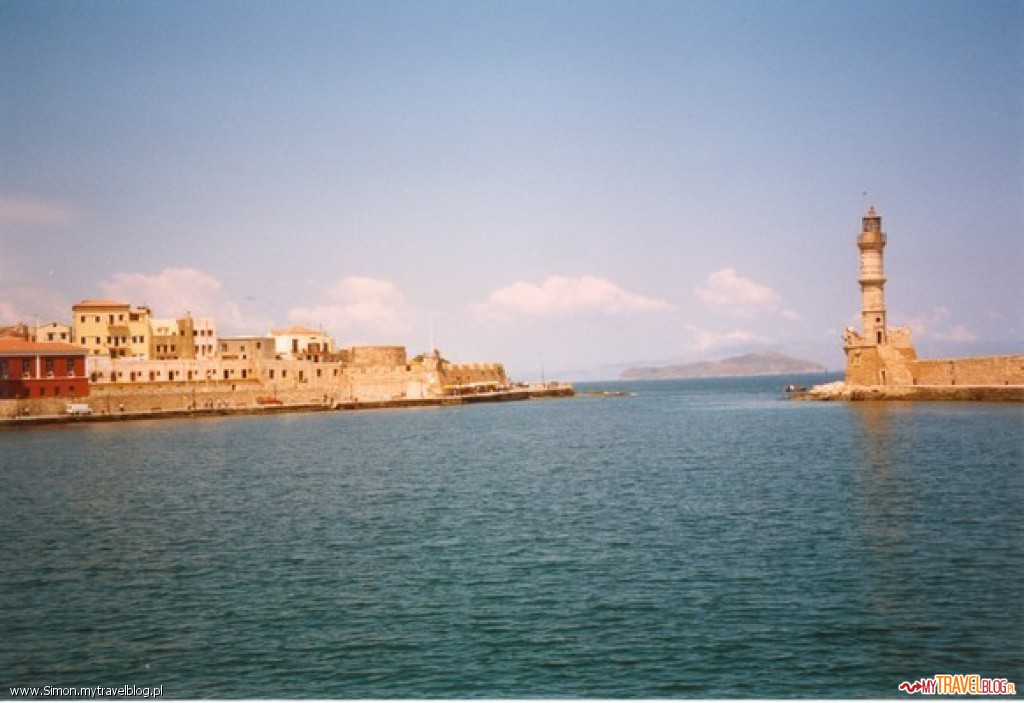 Uroczy port w Chanii