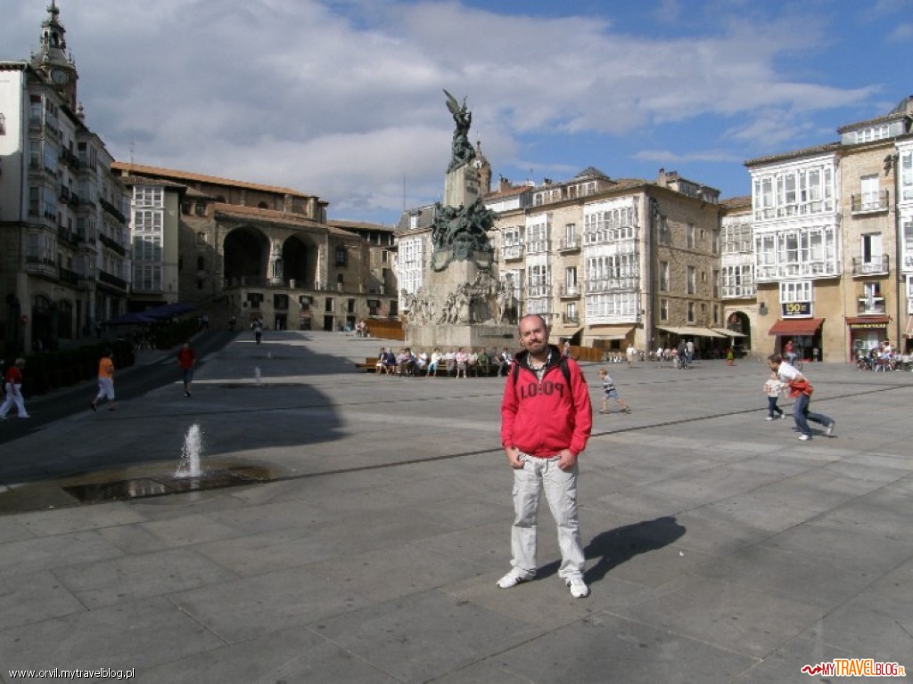 Plaza de la Virgen Blanca