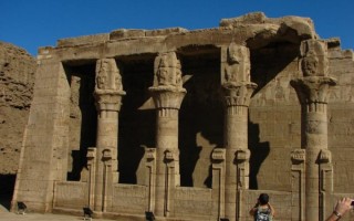  Edfu - światynia Horusa