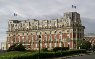  Hôtel de Palais
