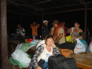 nocleg na campie przed wyprawa do Angels Falls - Moje zdjęcia i blogi z podróży i wypraw