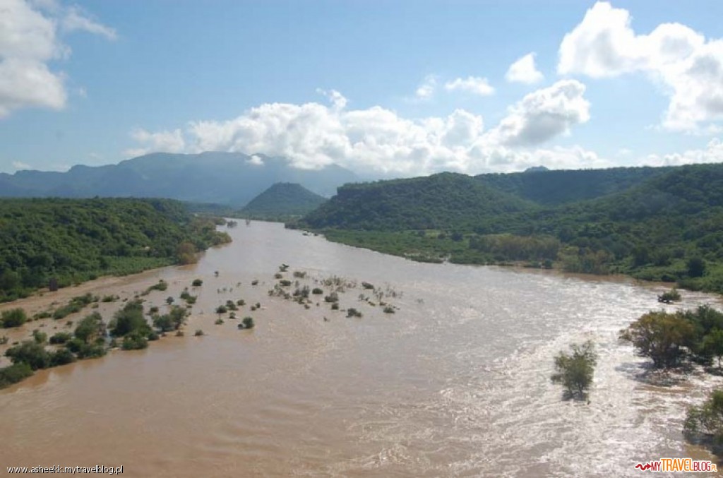 Rzeka El Fuerte. Wtaczamy się w krainę Indian Tarahumara