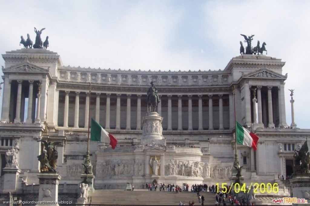 Rzym - pomnik ku czci Wiktora Emanuela przy Piazza Venezia