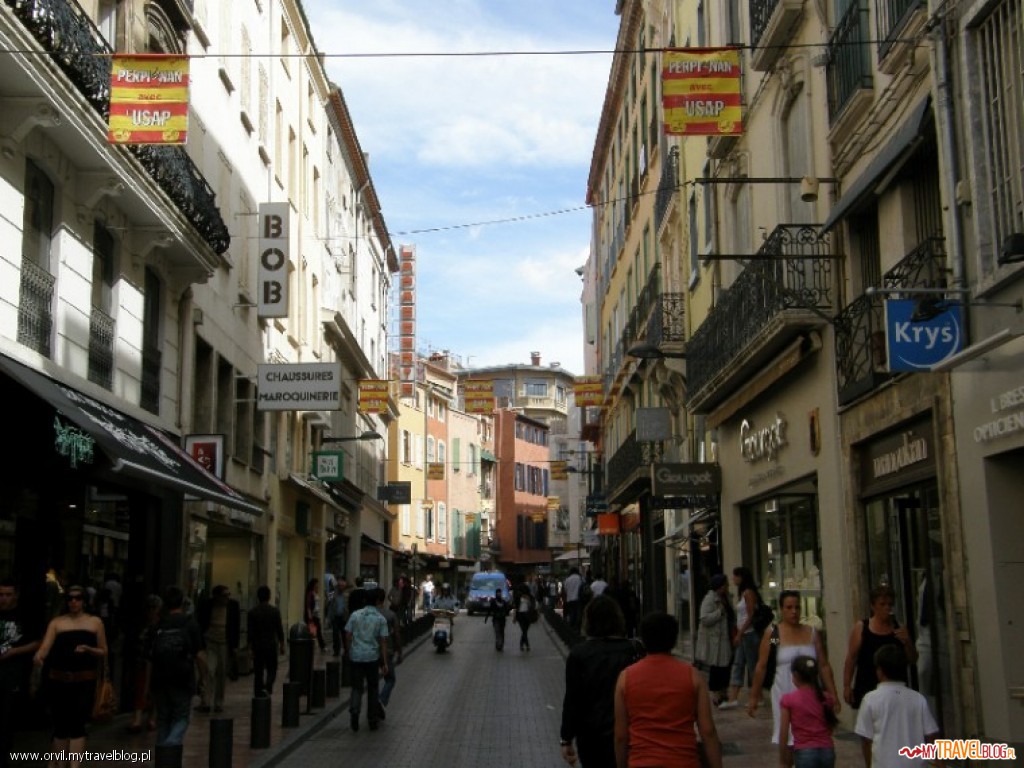 Rue L. Blanc